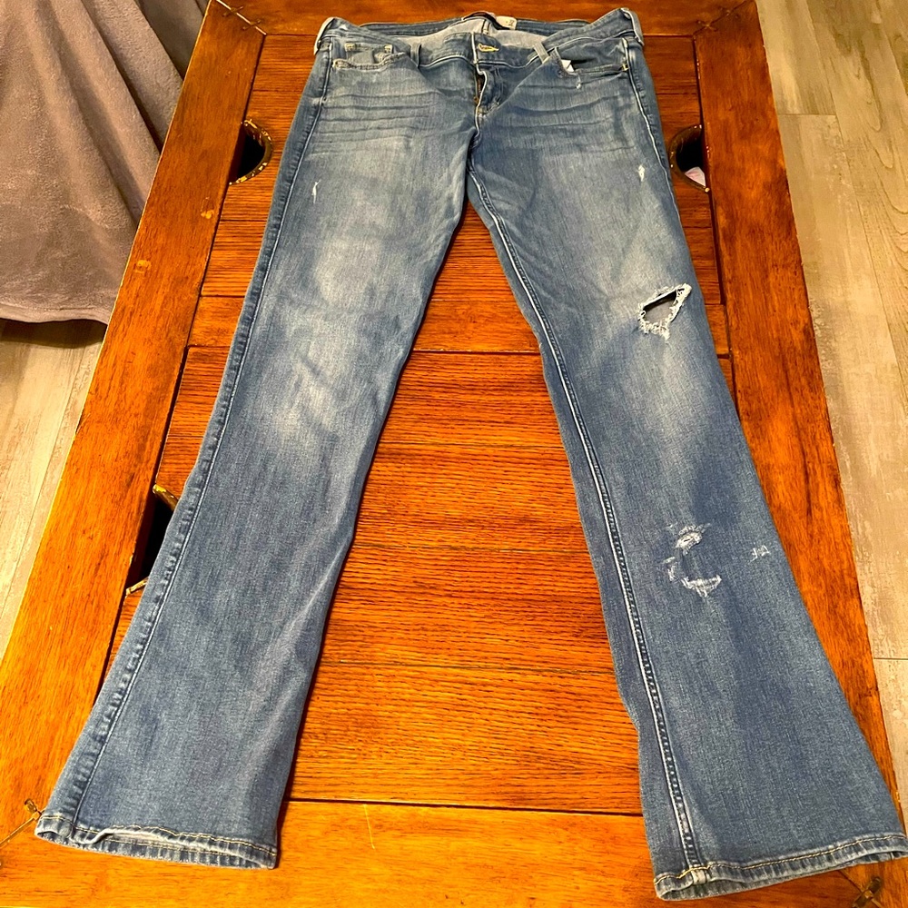 Women’s Hollister Jeans Size 32x35